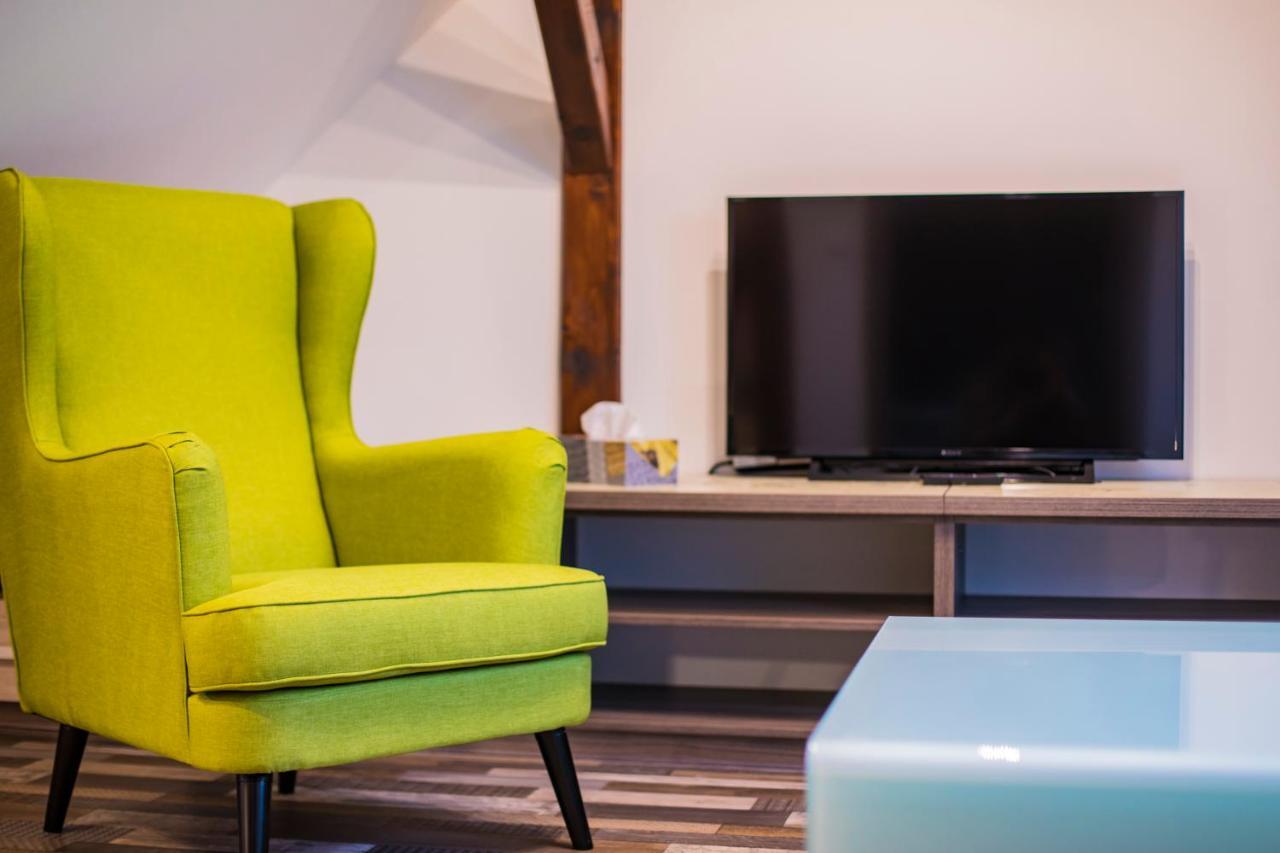 Apartman Dvorce Straz nad Nezarkou Экстерьер фото